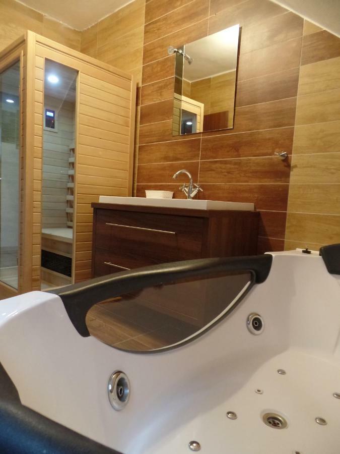 Apartmany City Ostrava Bagian luar foto